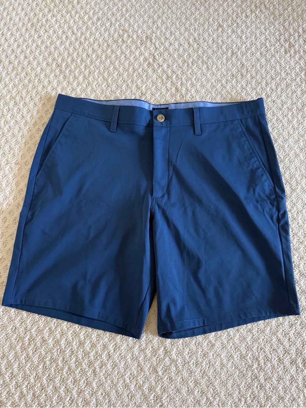 Johnnie-O Jupiters Stretch Cotton Performance Shorts in Color Lake